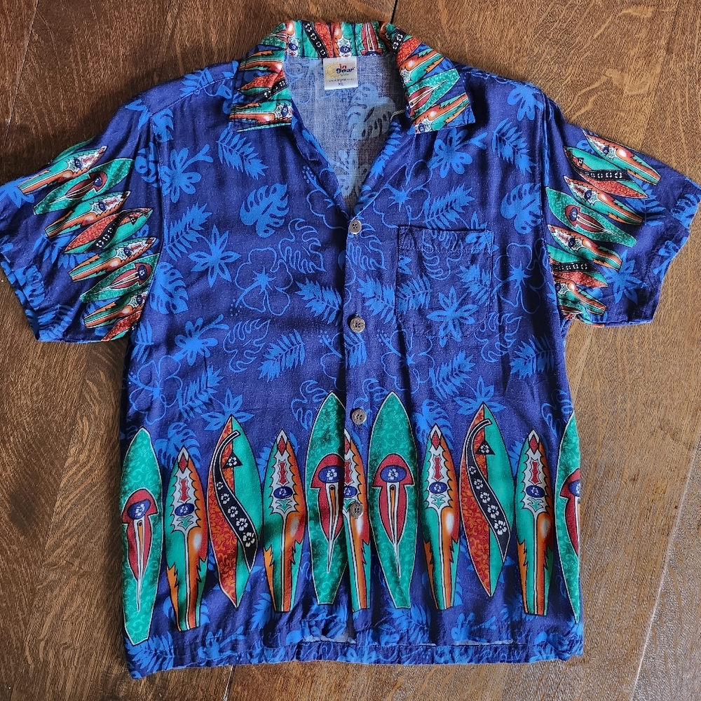 Kid's XL 100% Rayon Hawaiian Shirt In Gear Surfboards